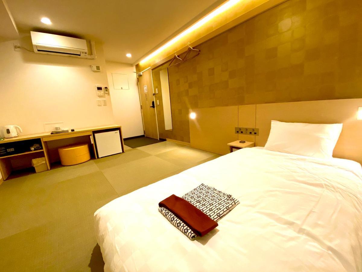 Namba Ebisu Hotel Osaka Bagian luar foto